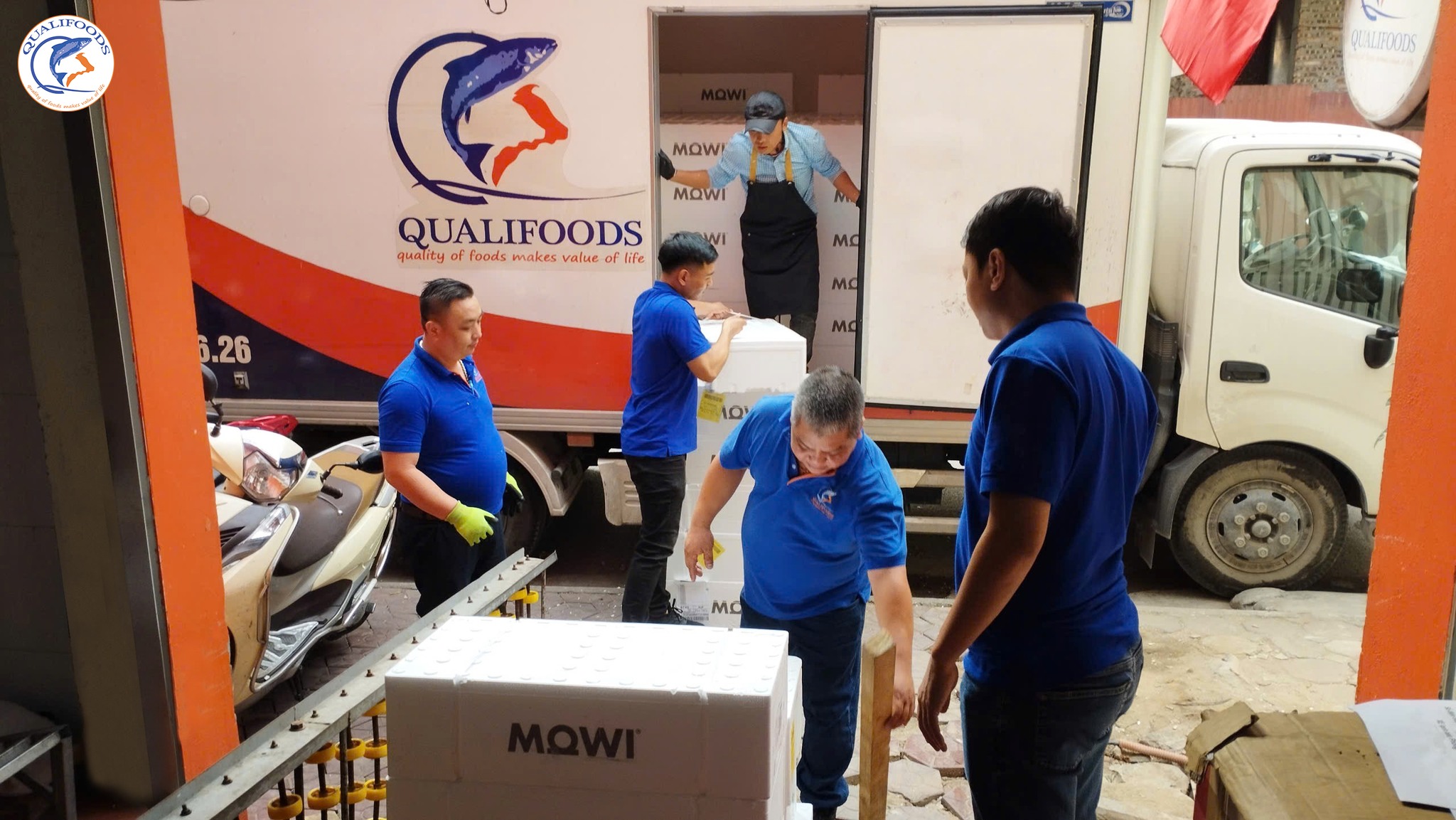 CÁ HỒI NAUY MỚI VỀ KHO QUALIFOODS, XIN MỜI CẢ NHÀ ĐẶT HÀNG!