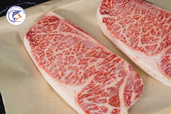 SỰ KHÁC NHAU GIỮA THỊT BÒ KOBE VÀ THỊT BÒ WAGYU ĐẲNG CẤP